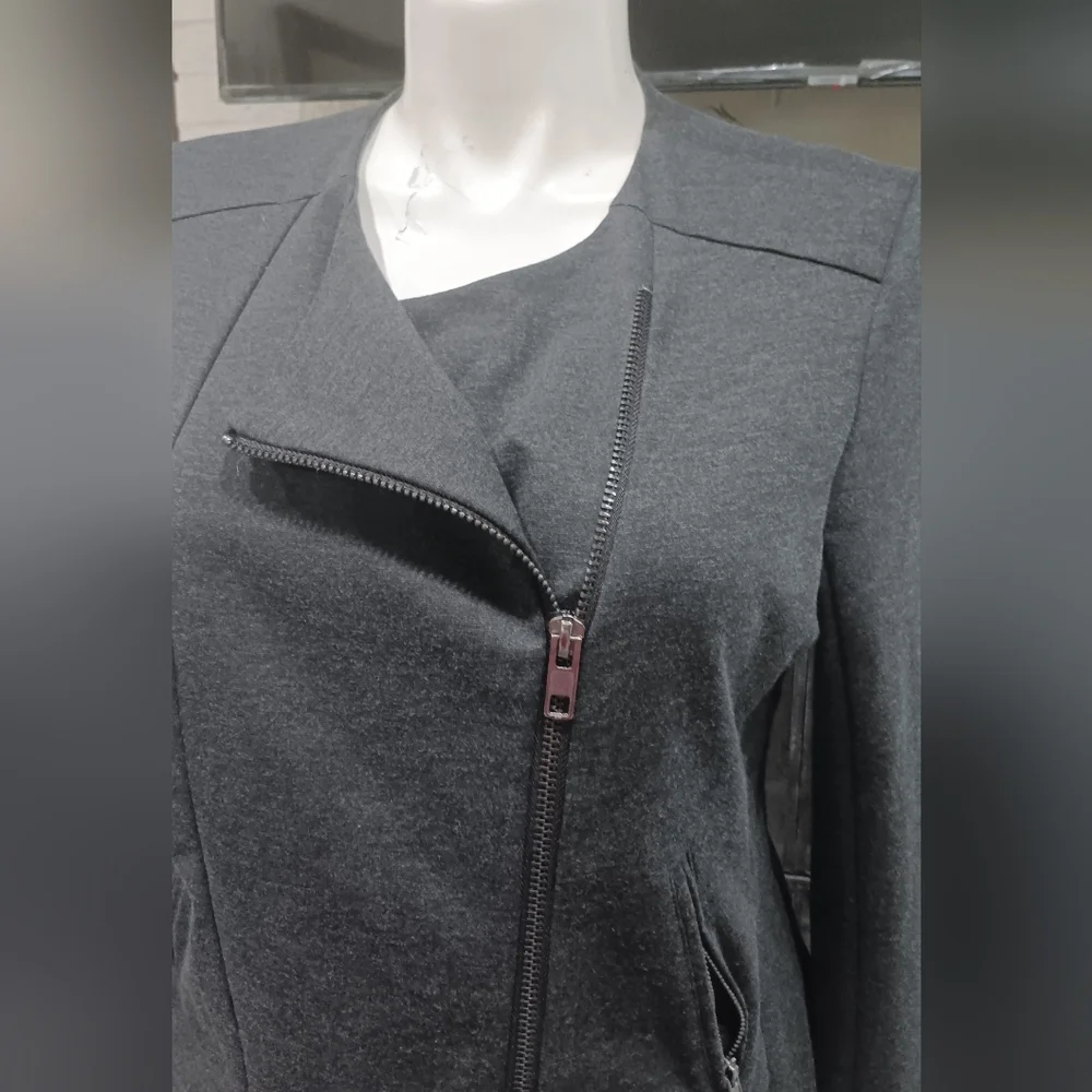 Catherine Malandrino Gray Asymmetrical Zip Moto Jacket Size XL Runway Style Knit - Picture 5 of 14